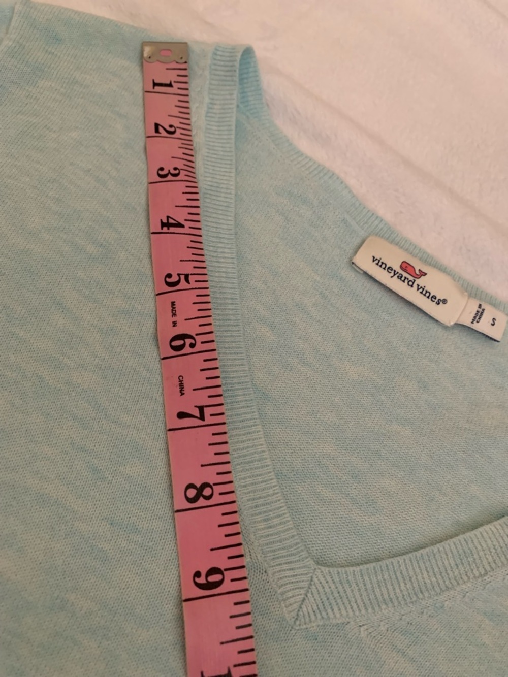 Vineyard Vines vintage size, small V-neck cotton sweater in cloud color VVGUC - Picture 8 of 11